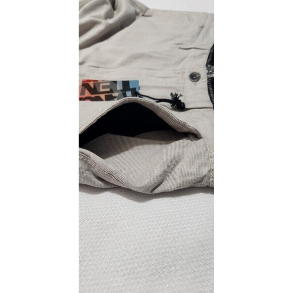 Hang Ten Shorts For Mens Size 36 Color Beige 100% Cotton With Pockets B9 - Picture 9 of 12